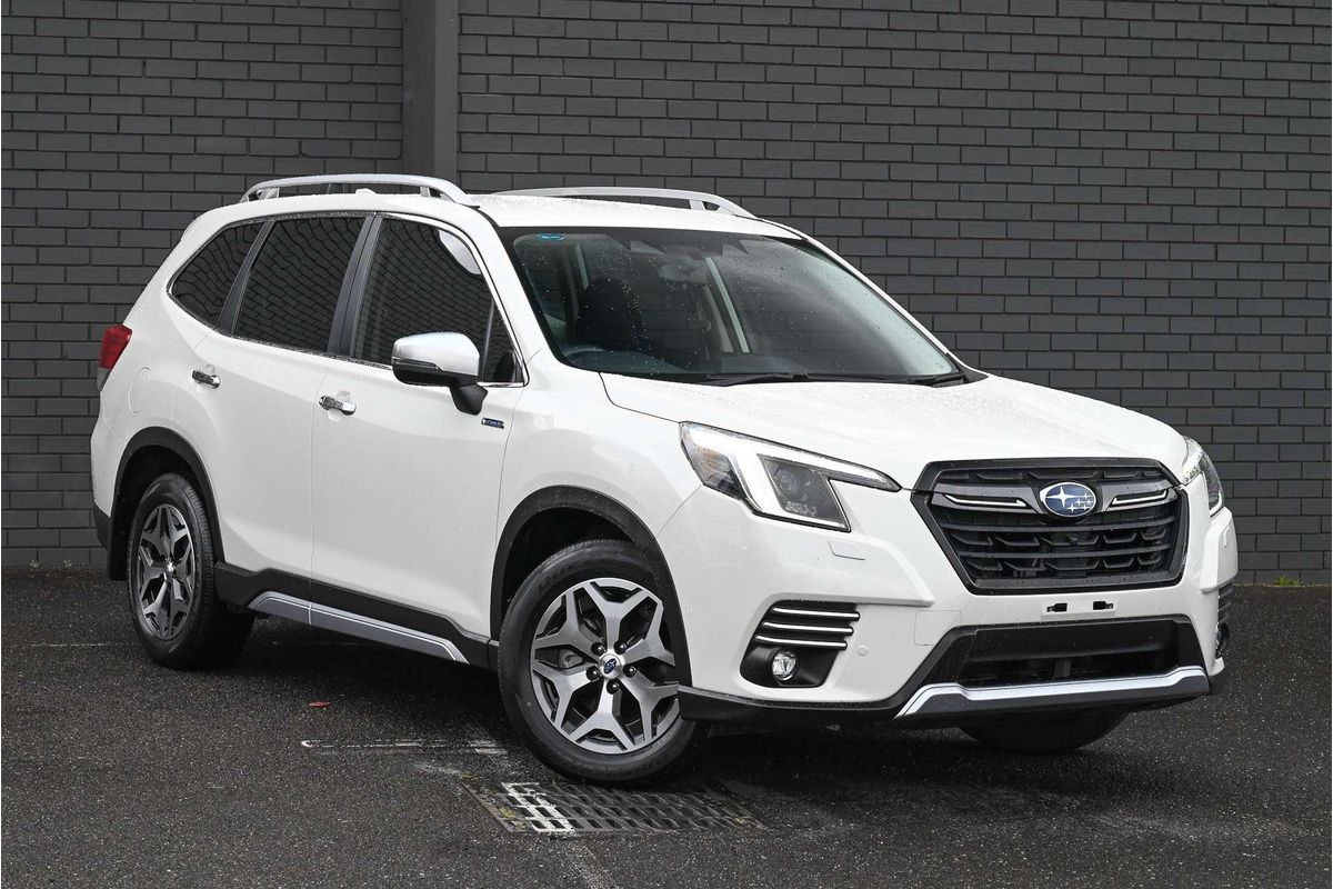 2023 Subaru Forester Hybrid L S5