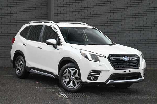 2023 Subaru Forester Hybrid L S5