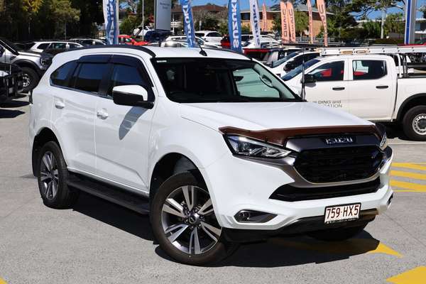 2023 Isuzu MU-X LS-T