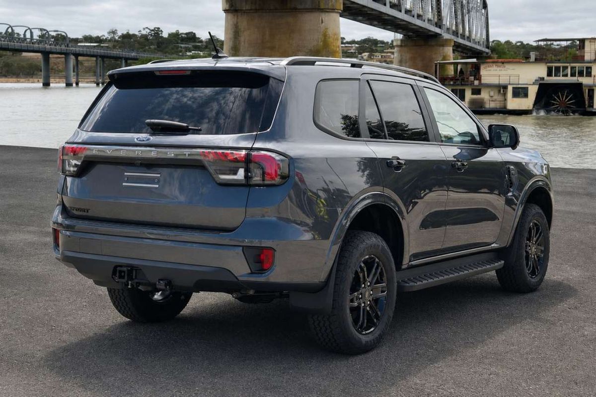 2025 Ford Everest Sport 3.0L image 8