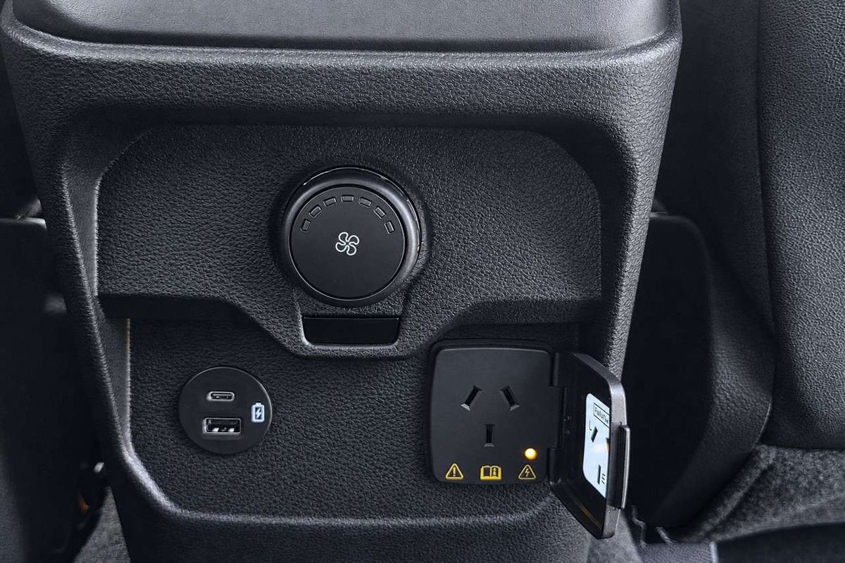 2025 Ford Everest Sport 3.0L image 13