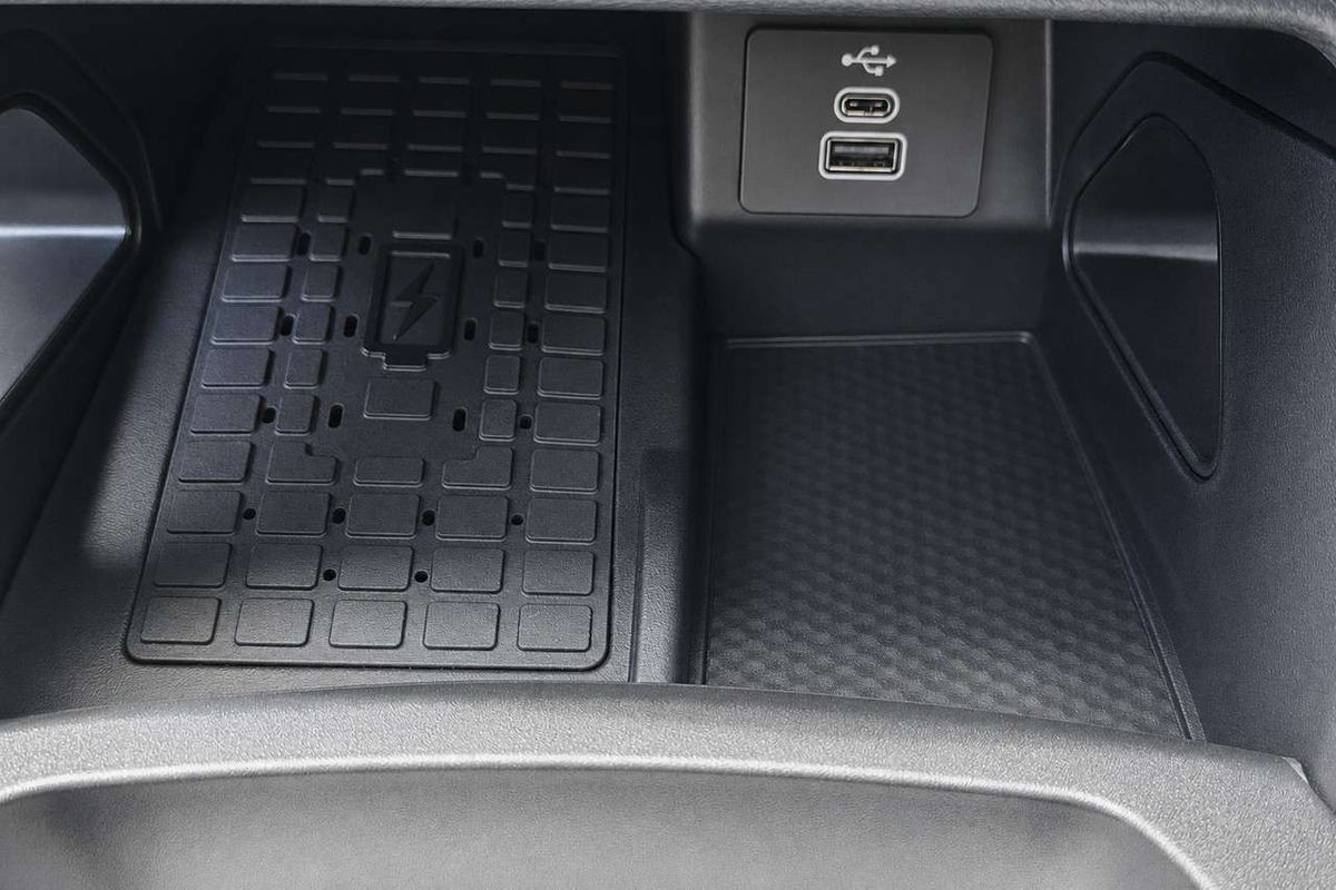 2025 Ford Everest Sport 3.0L image 14