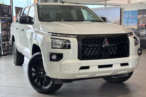 2025 Mitsubishi Triton GLX-R MV 4X4