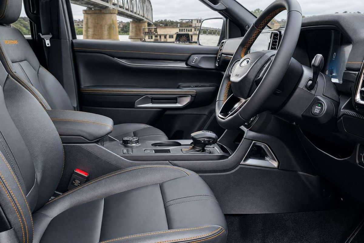 2025 Ford Ranger Wildtrak 4X4 2.0L image 4