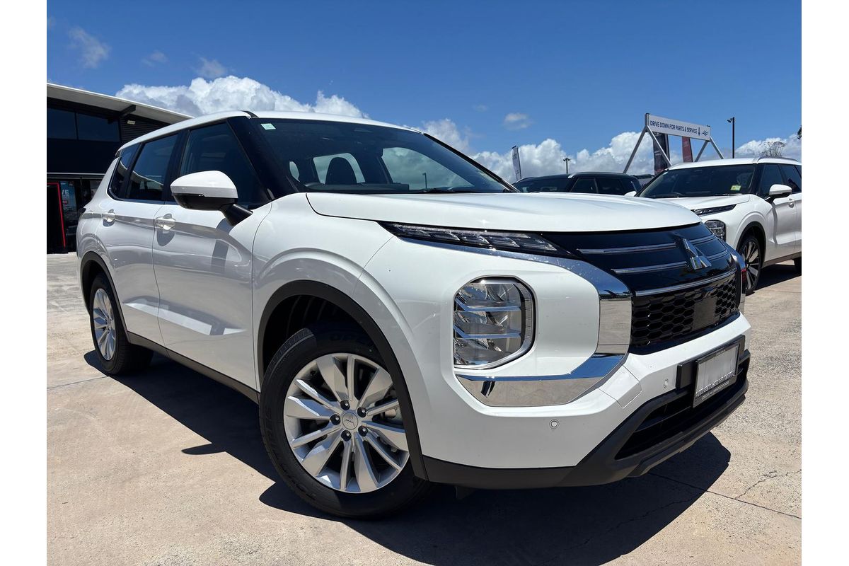 2026 Mitsubishi Outlander ES ZM