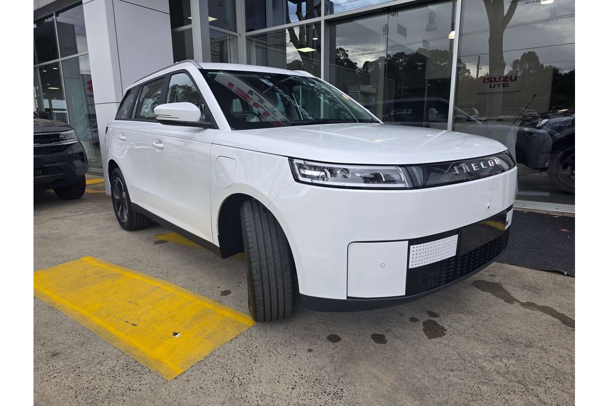 2026 OMODA JAECOO J5 EV Summit