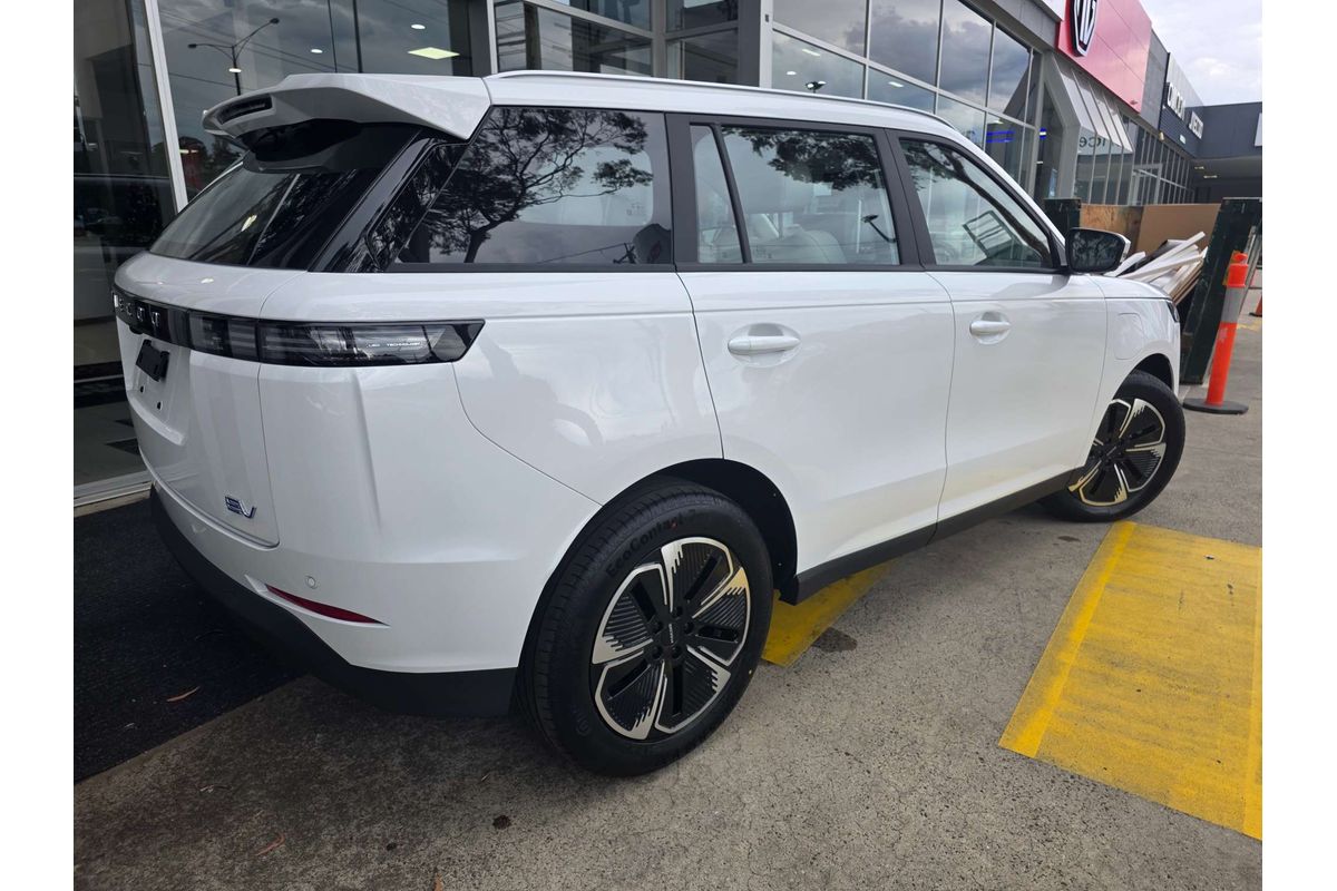 2026 OMODA JAECOO J5 EV Summit