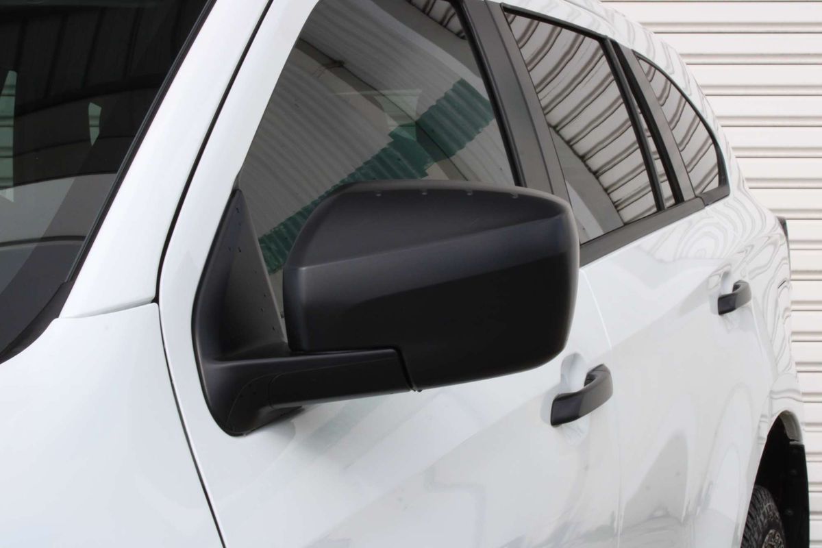 2025 Isuzu MU-X LS-M