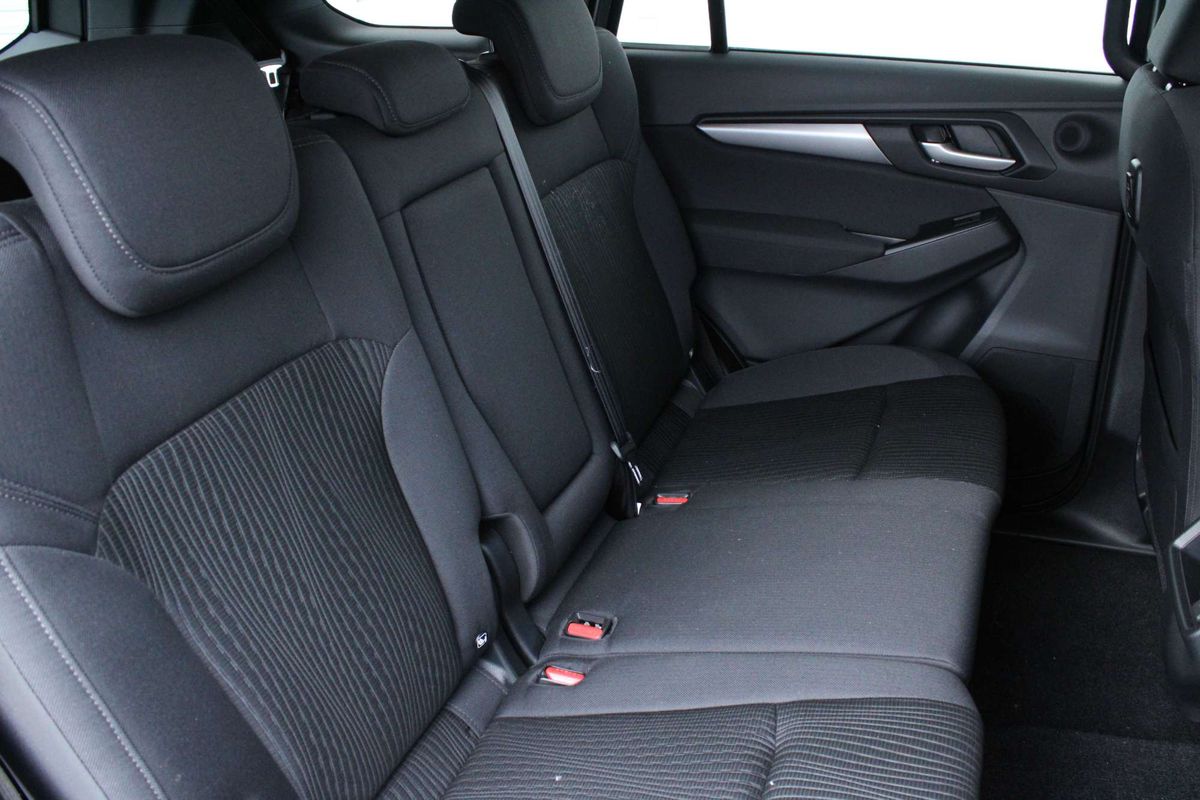 2025 Isuzu MU-X LS-M