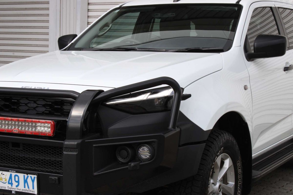 2025 Isuzu MU-X LS-M