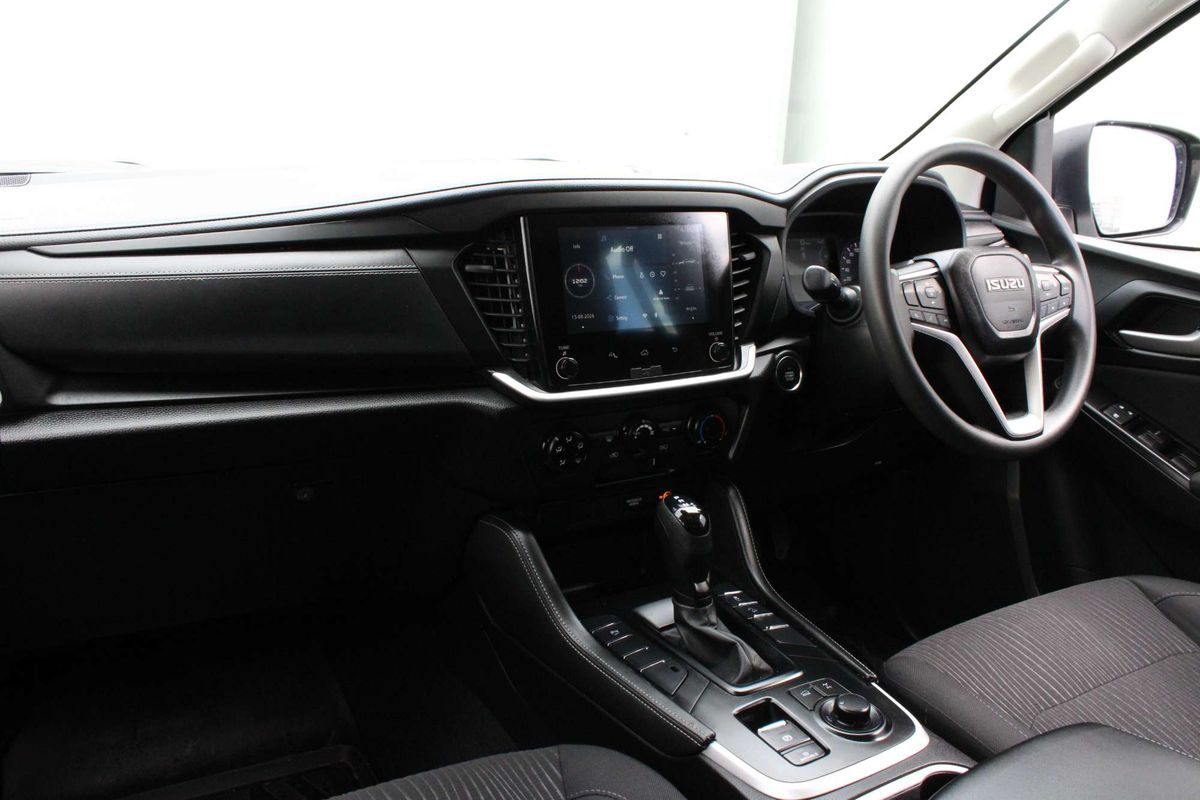 2025 Isuzu MU-X LS-M