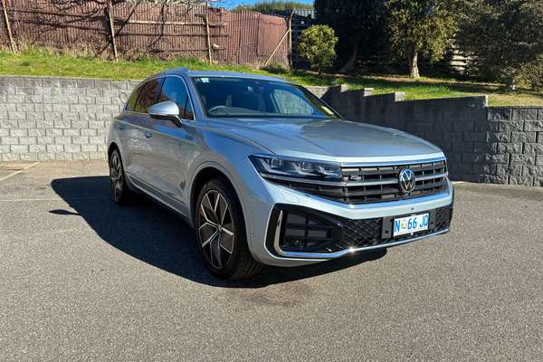 2025 Volkswagen Touareg 210TDI R-Line RC