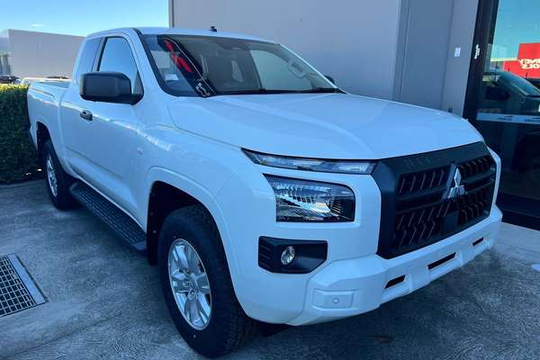 2026 Mitsubishi Triton GLX+ MV 4X4
