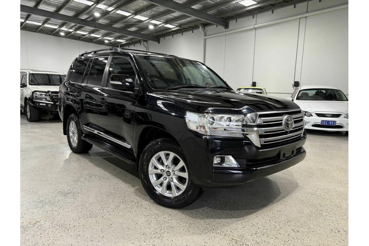 2016 Toyota Landcruiser Sahara VDJ200R
