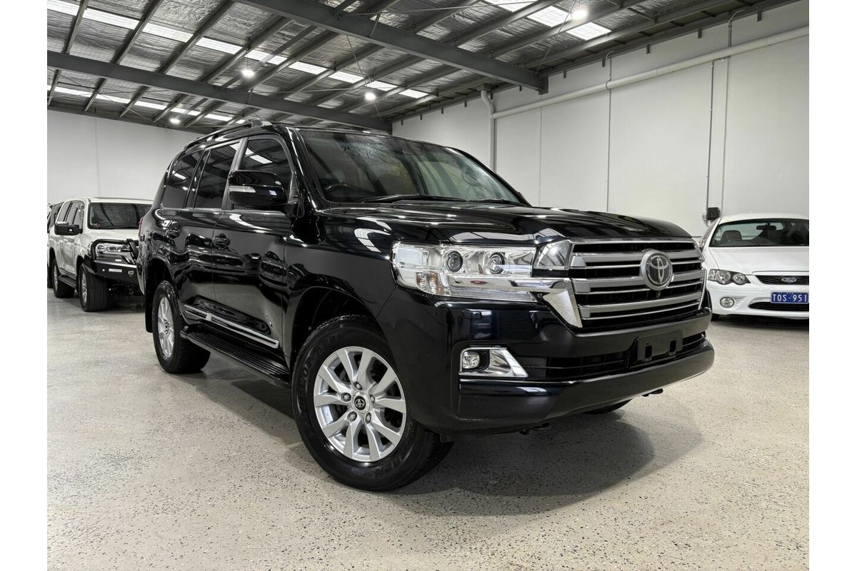2016 Toyota Landcruiser Sahara VDJ200R