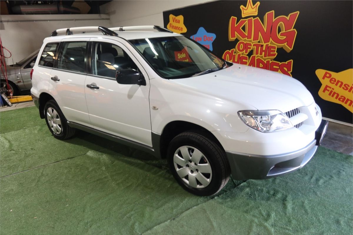 2004 Mitsubishi Outlander LS ZF