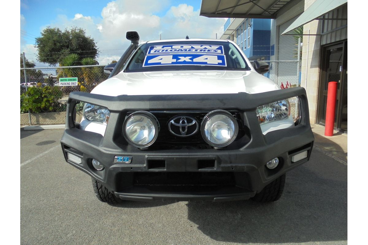 2018 Toyota Hilux SR GUN126R 4X4