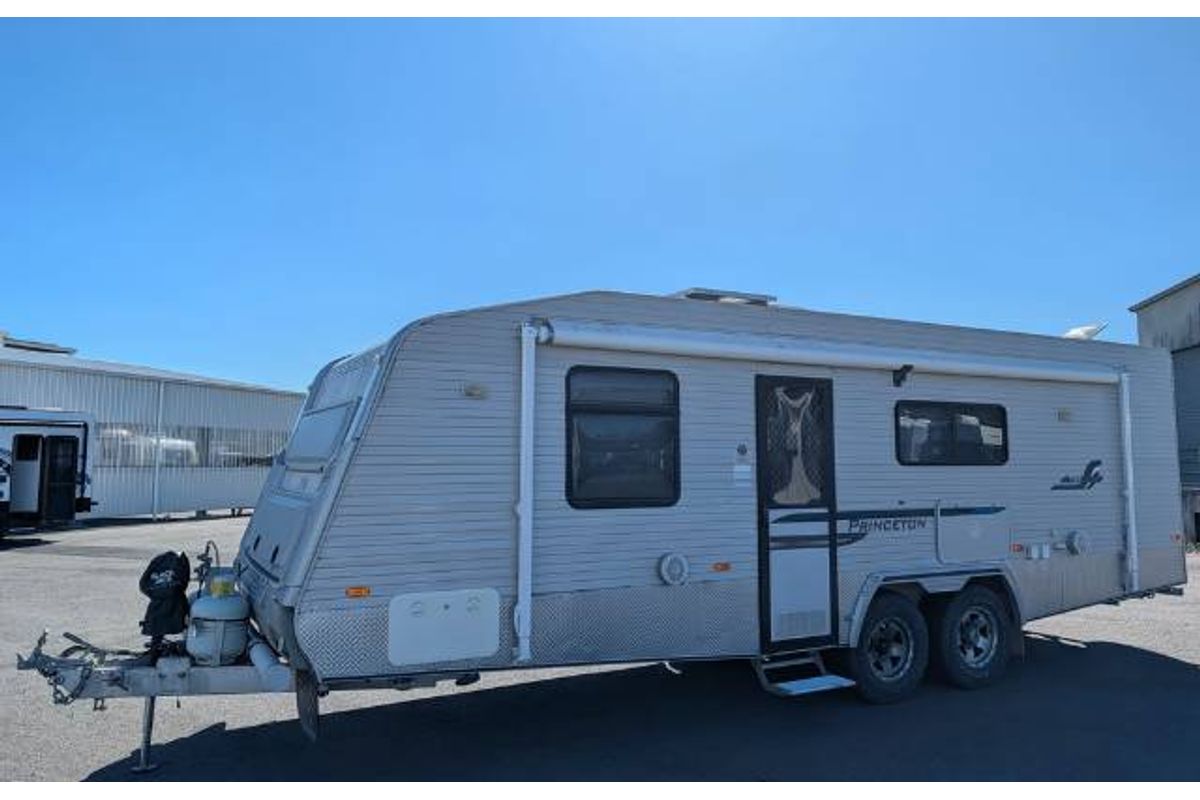 2012 Coromal PRINCETON CARAVAN LARGE ENSUITE