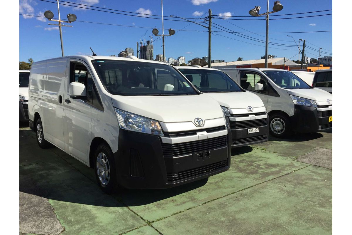 2022 Toyota Hiace LWB GDH300R