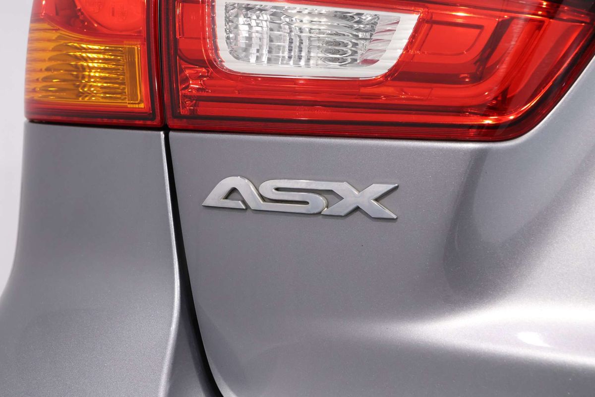 2018 Mitsubishi ASX ES ADAS XC