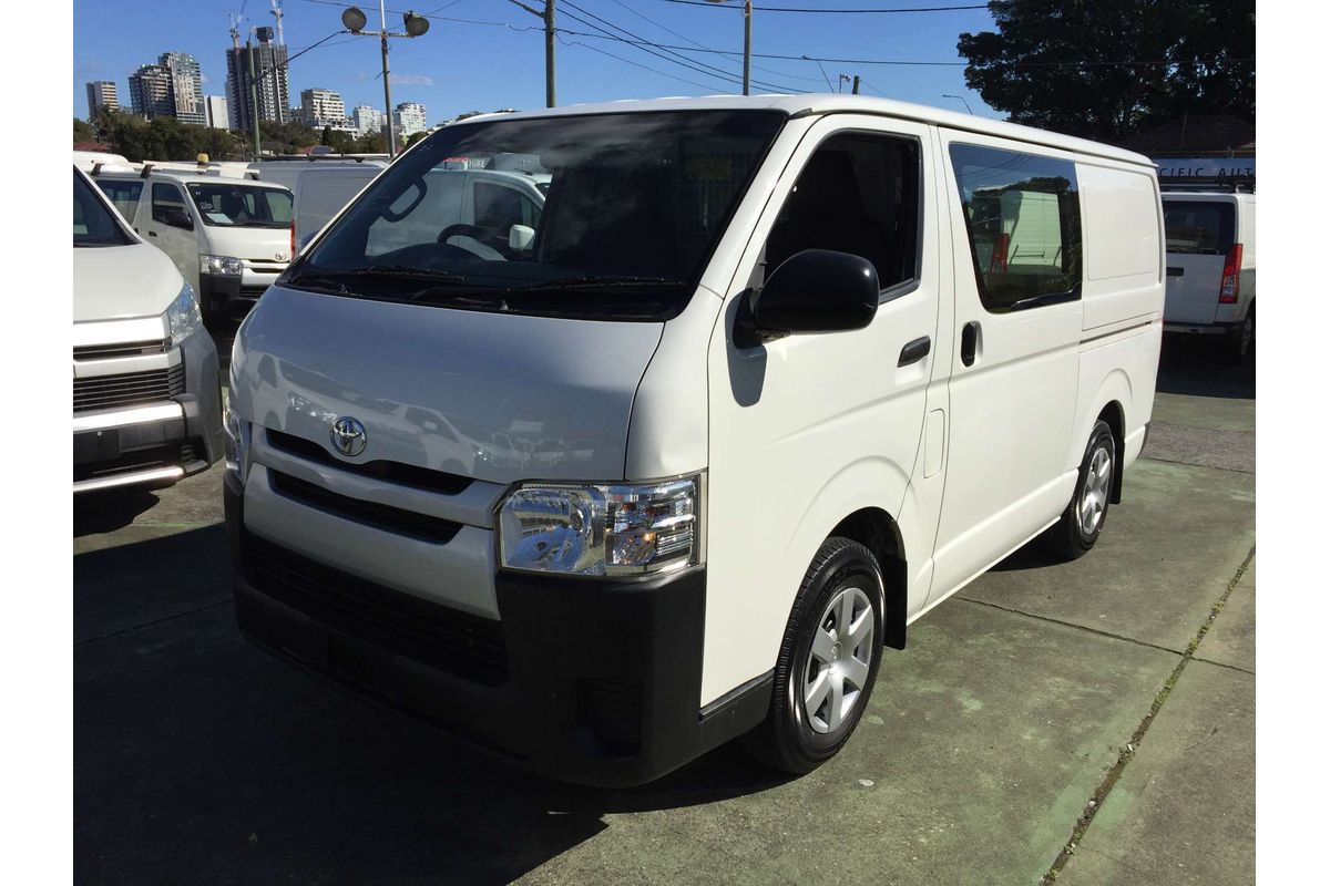 2018 Toyota Hiace LWB TRH201R MY16