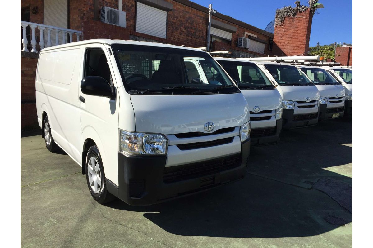 2018 Toyota Hiace LWB TRH201R MY16