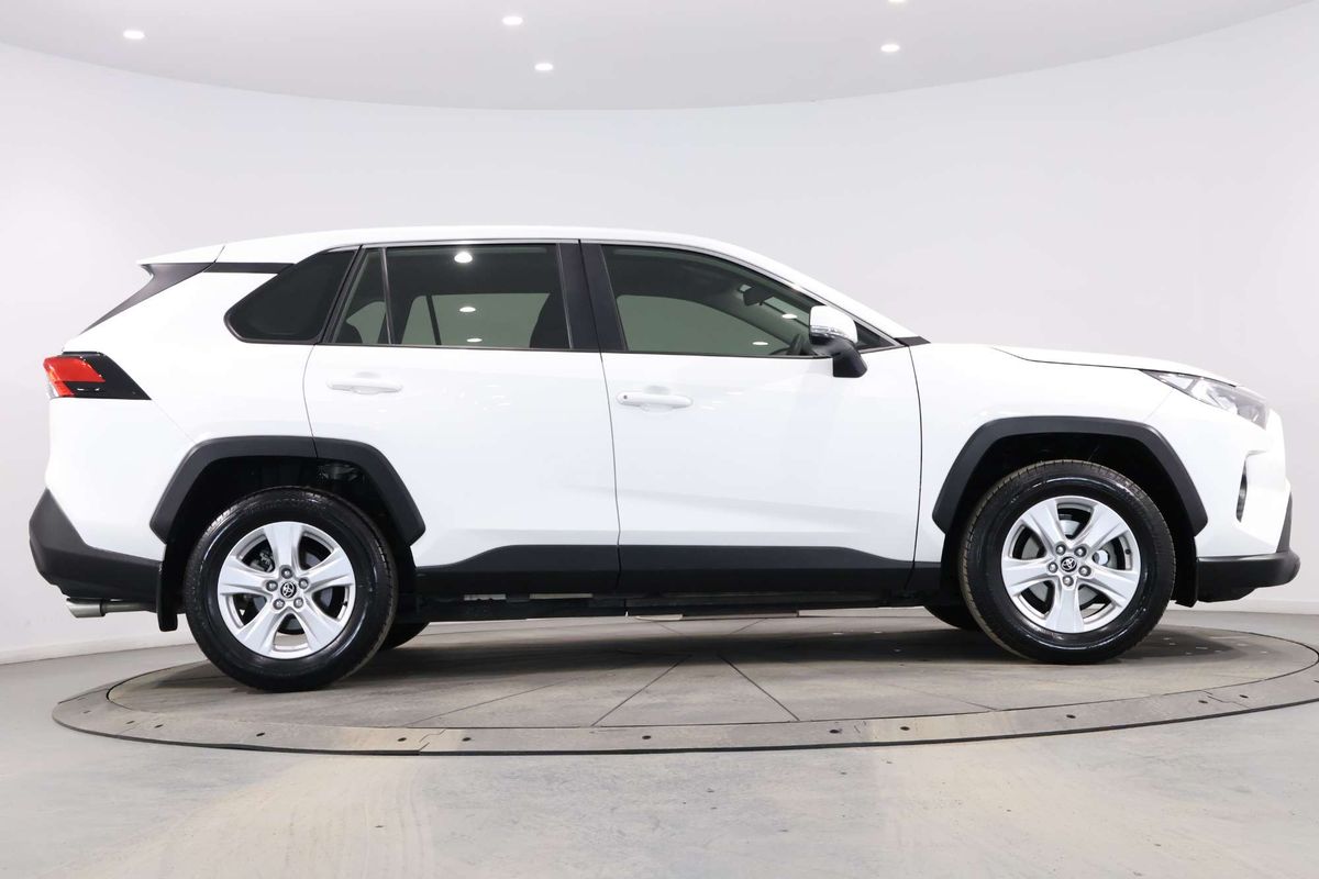 2020 Toyota RAV4 GX MXAA52R