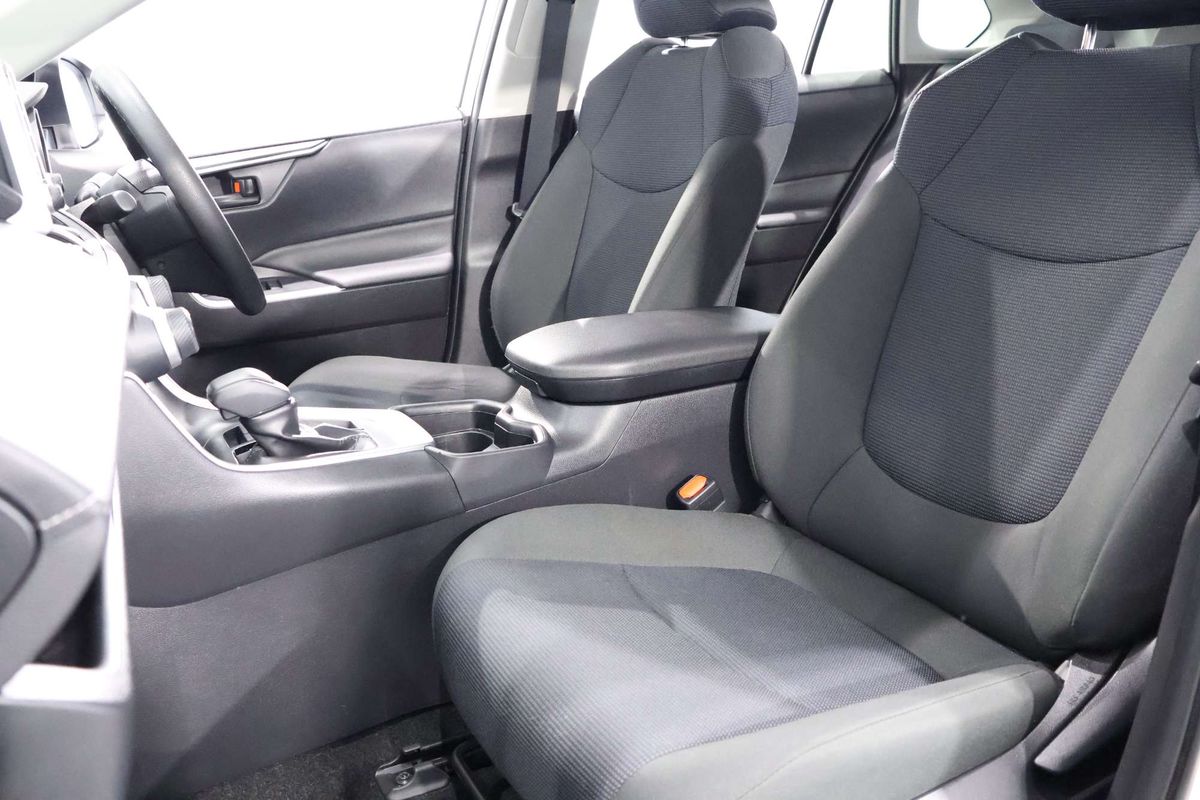 2020 Toyota RAV4 GX MXAA52R