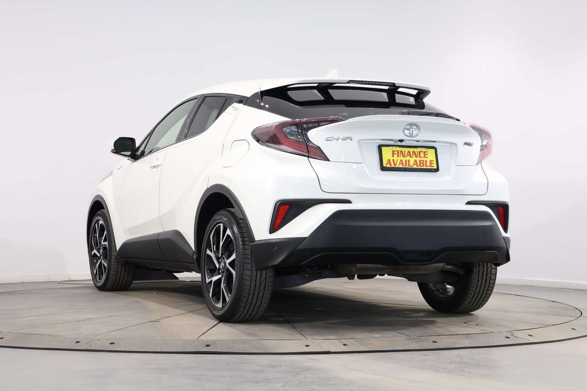 2017 Toyota C-HR Koba NGX10R