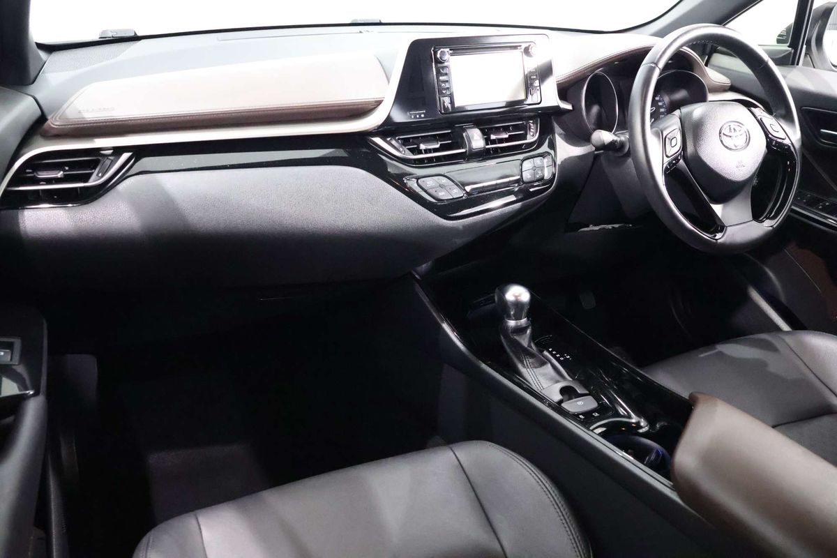 2017 Toyota C-HR Koba NGX10R