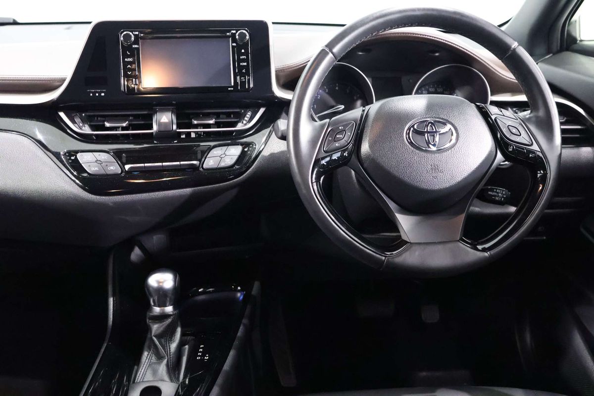 2017 Toyota C-HR Koba NGX10R