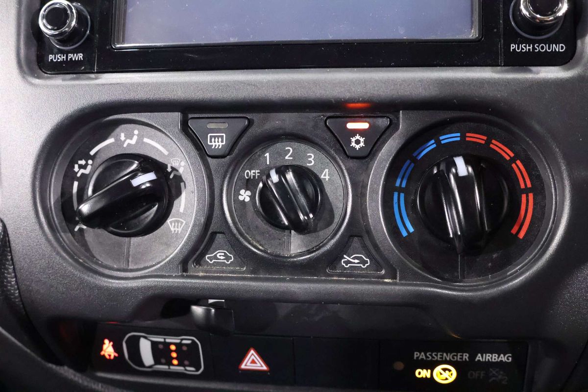 2022 Mitsubishi Triton GLX MR 4X4