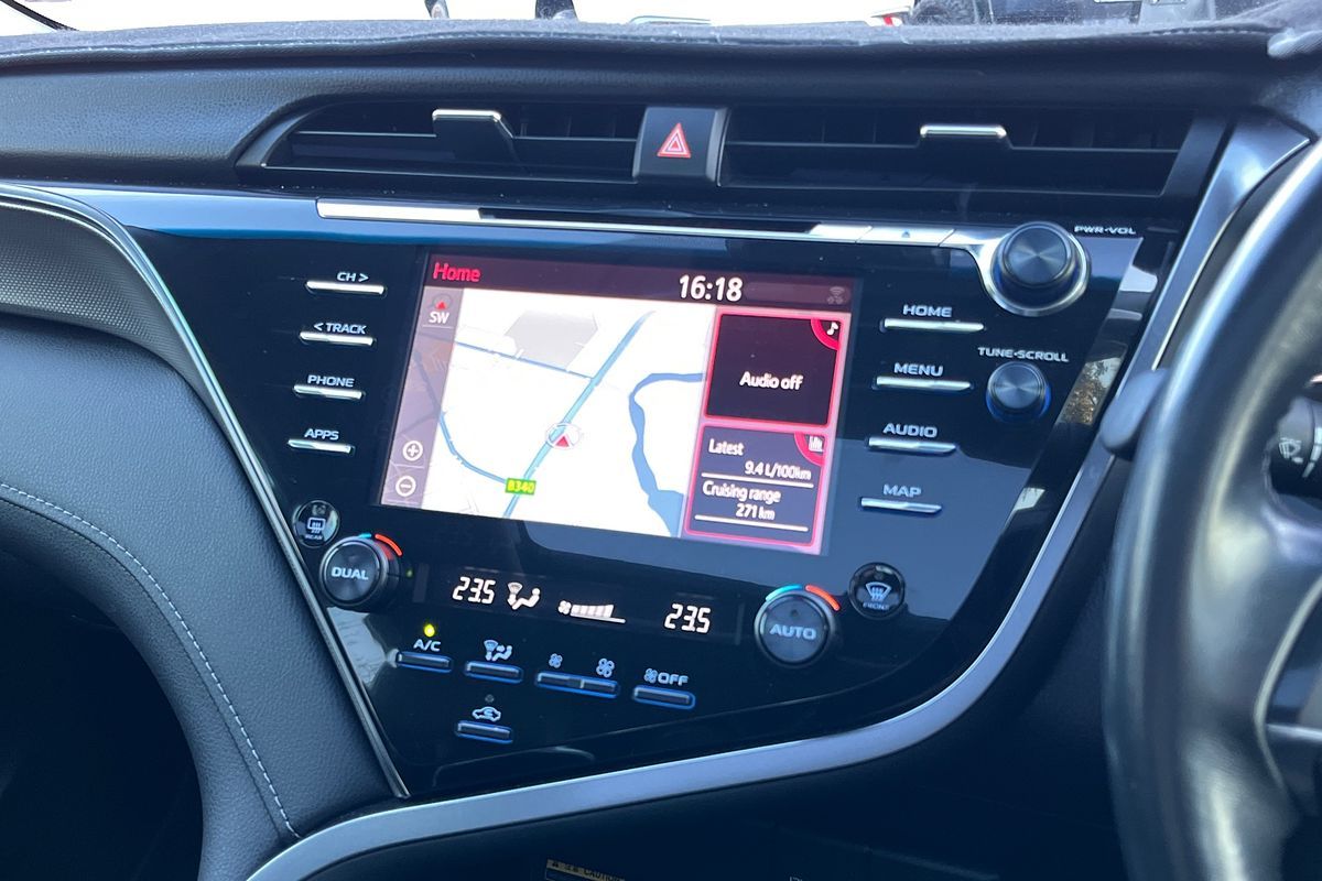 2018 Toyota Camry SX GSV70R