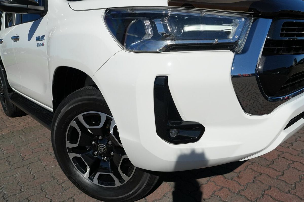 2023 Toyota Hilux SR5 GUN126R 4X4