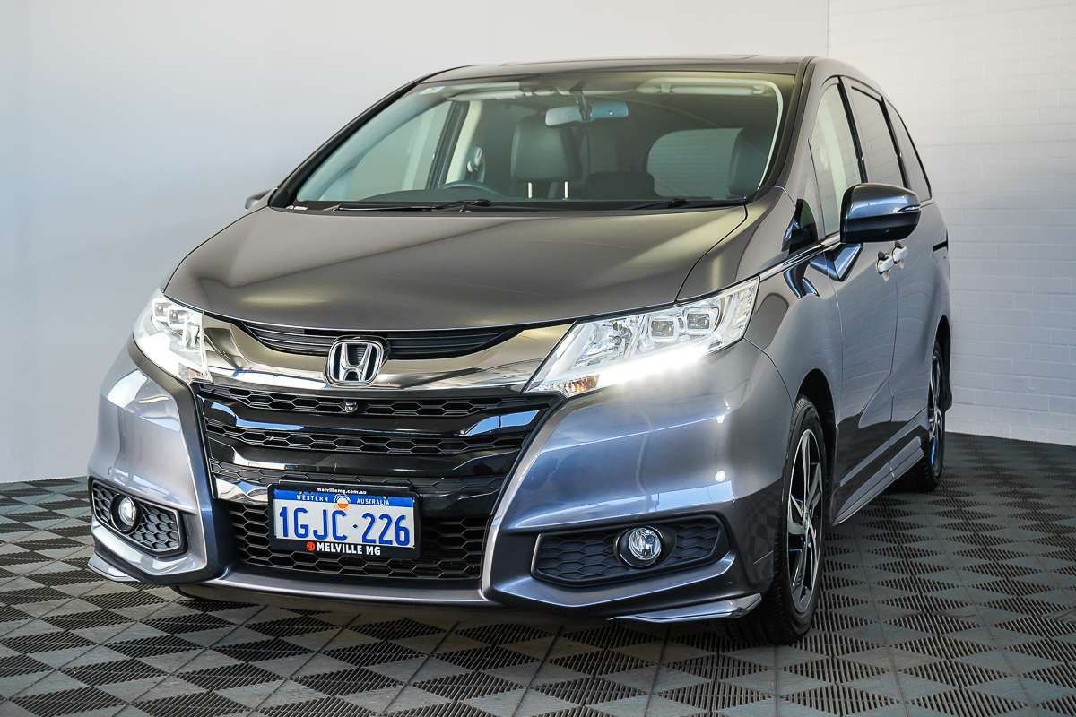 2017 Honda Odyssey VTi-L 5th Gen