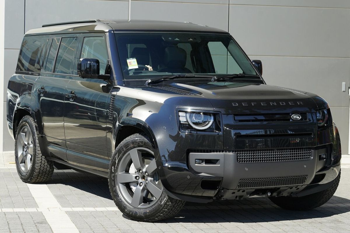 2026 Land Rover Defender 130 D350 X-Dynamic SE L663