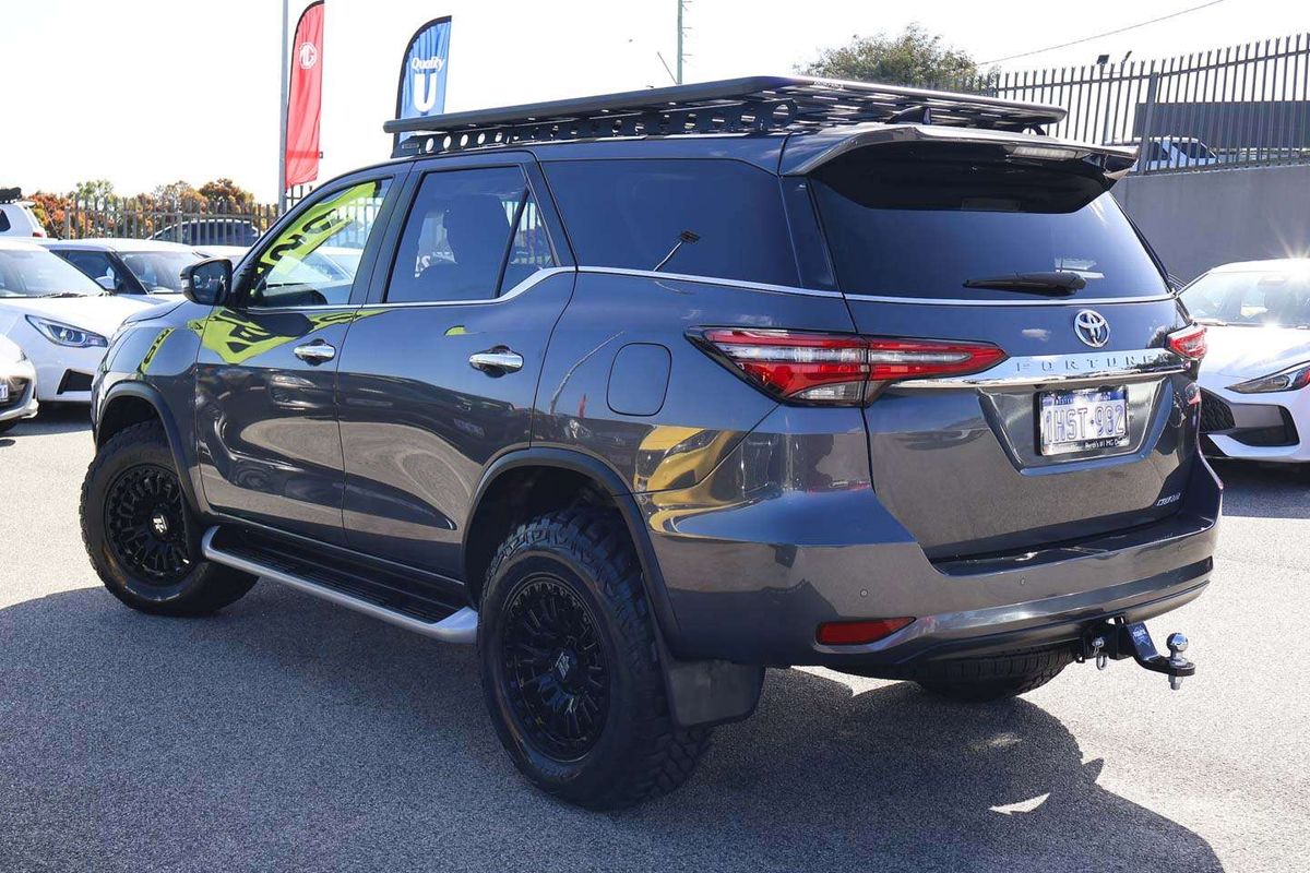2022 Toyota Fortuner Crusade GUN156R