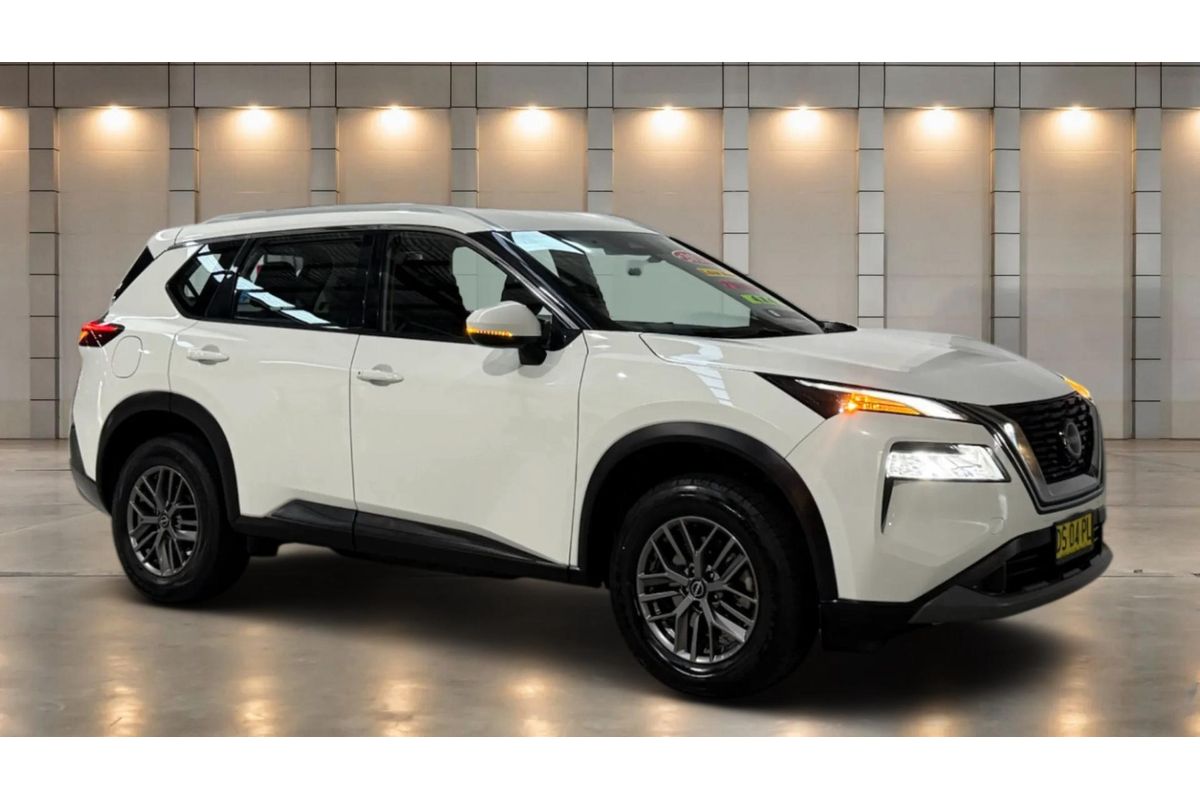 2024 Nissan X-TRAIL ST T33