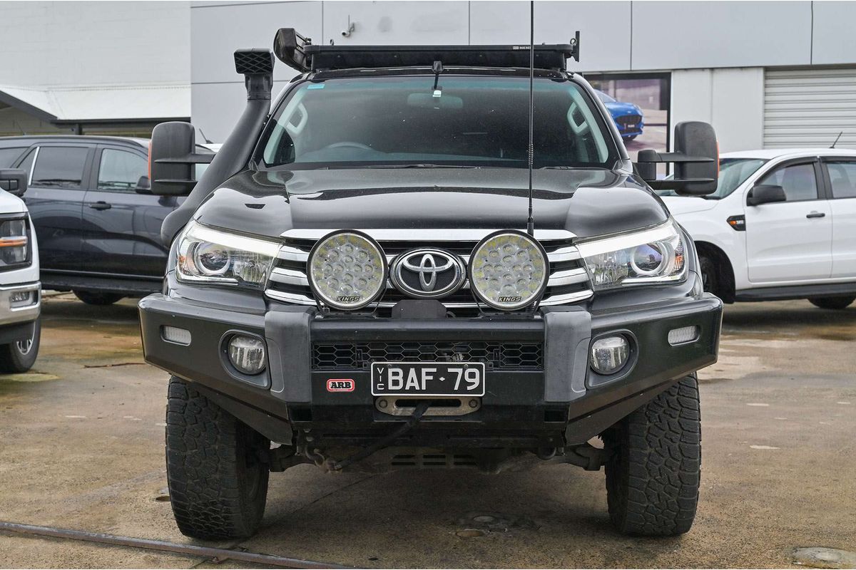 2016 Toyota Hilux SR5 GGN125R 4X4