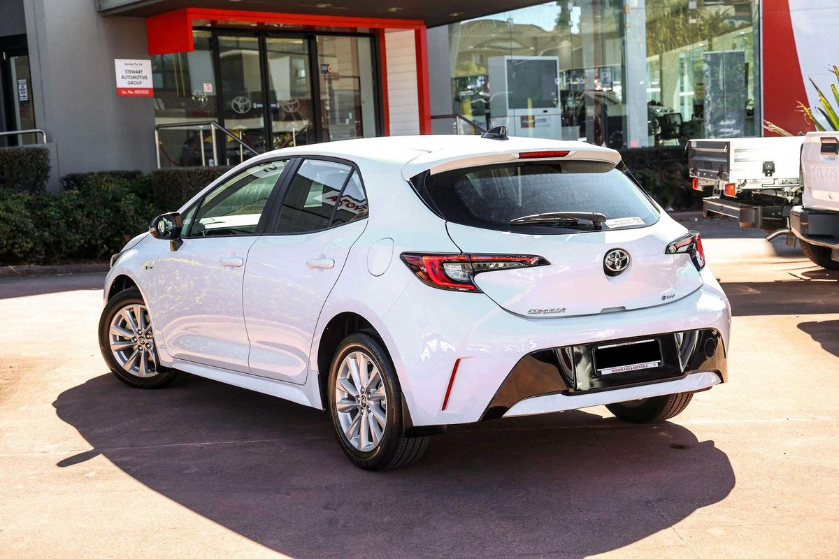 2026 Toyota Corolla Ascent Sport Hybrid ZWE219R