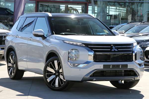 2026 Mitsubishi Outlander Exceed Tourer ZM