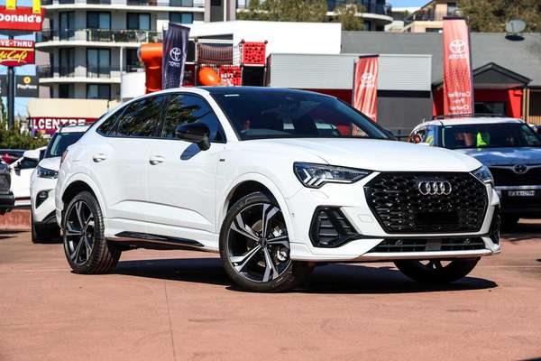 2023 Audi Q3 35 TFSI S line F3