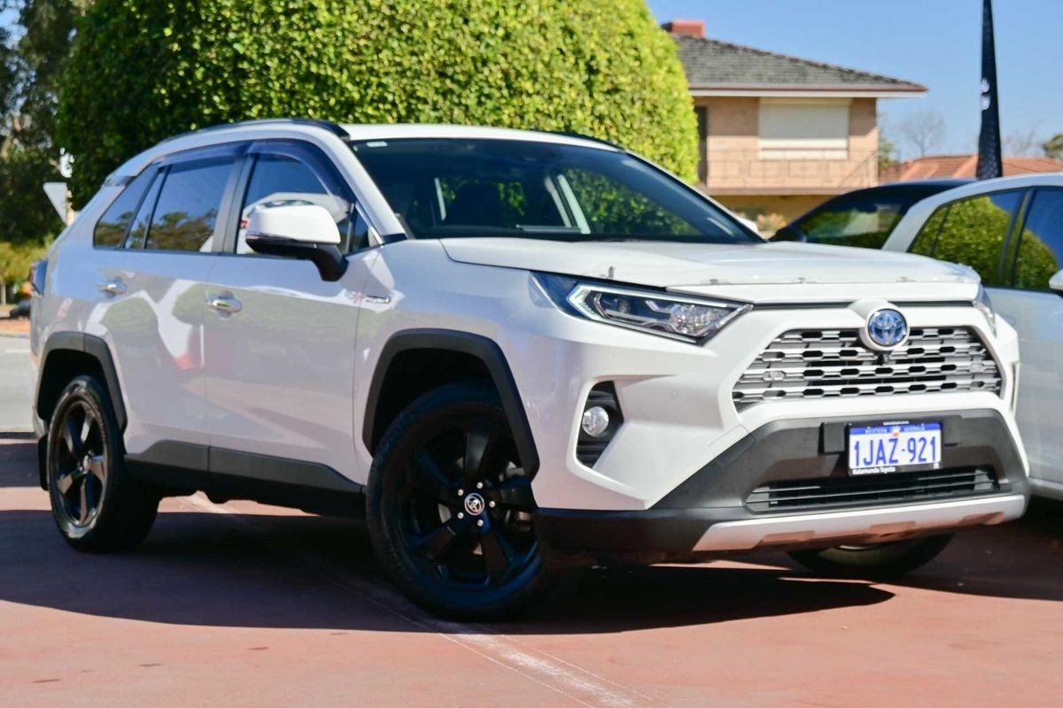 2020 Toyota RAV4 Cruiser AXAH54R