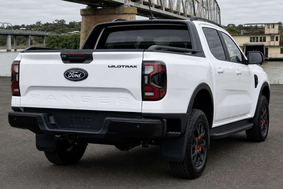 2026 Ford Ranger Wildtrak 4X4 3.0L image 2