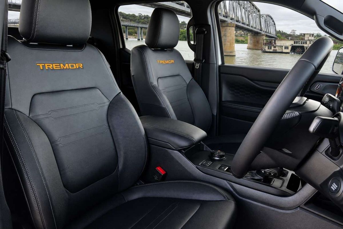 2026 Ford Ranger Tremor 4X4 3.0L image 2