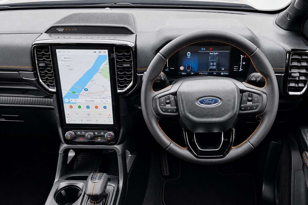 2025 Ford Ranger Wildtrak 4X4 2.0L image 3