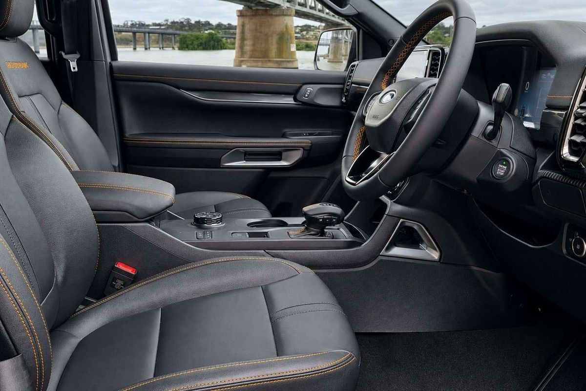 2025 Ford Ranger Wildtrak 4X4 2.0L image 4