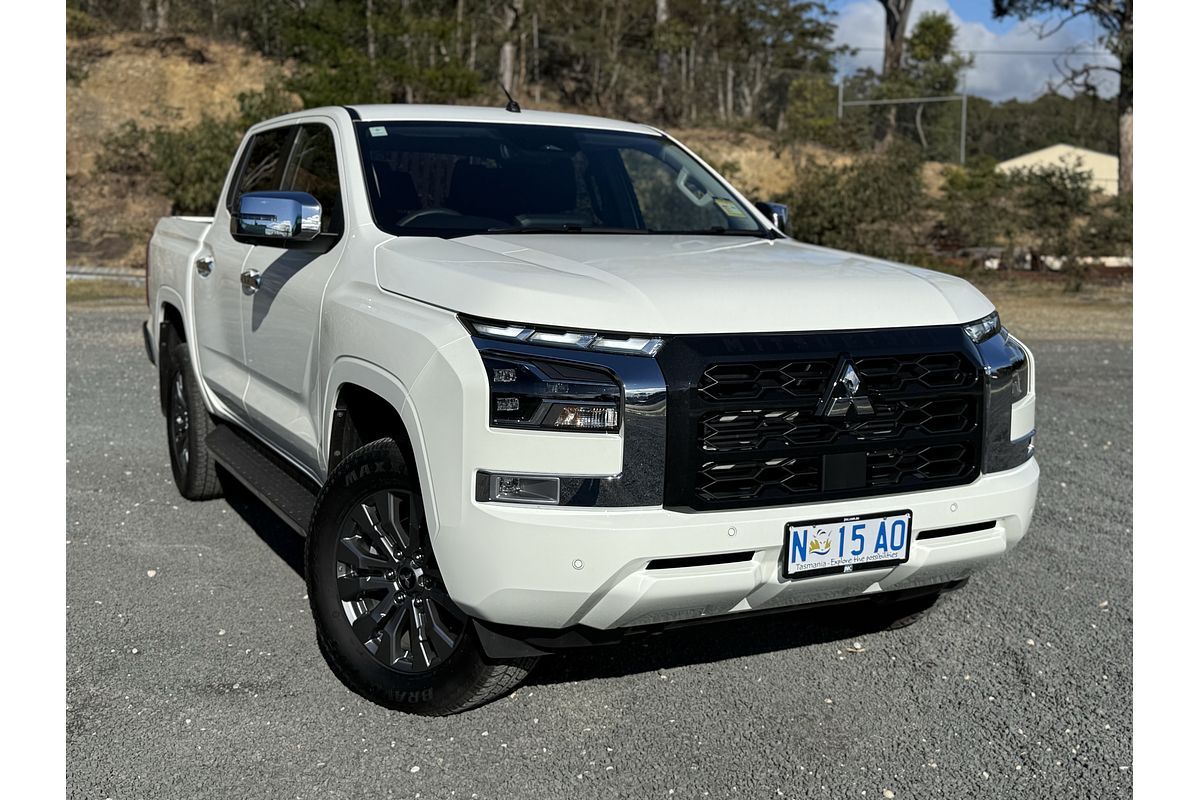 2025 Mitsubishi Triton GLS MV 4X4