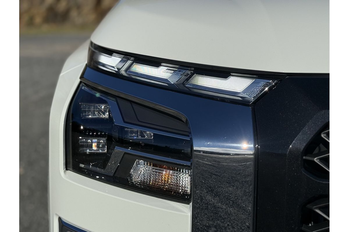 2025 Mitsubishi Triton GLS MV 4X4