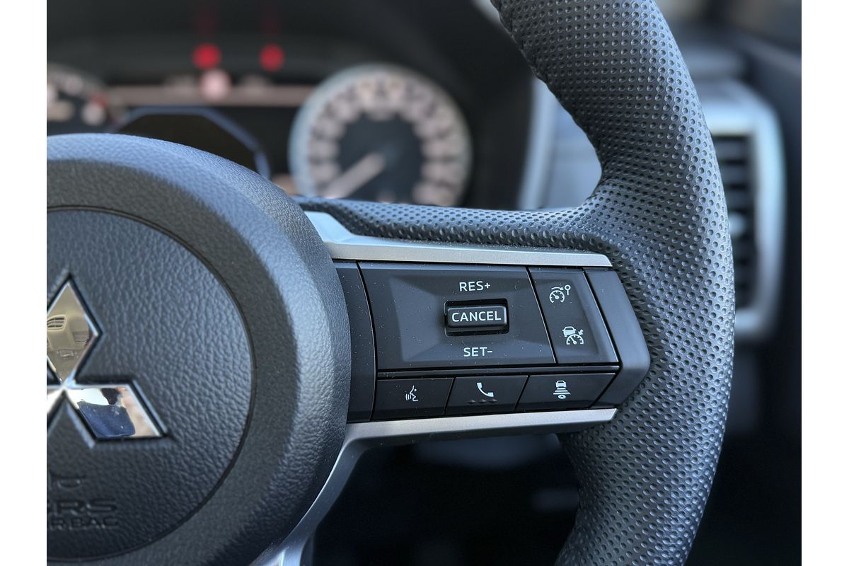 2025 Mitsubishi Triton GLS MV 4X4